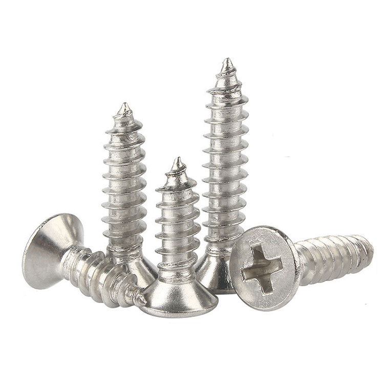 ¿Por qué usar tornillos de golpe de metal?